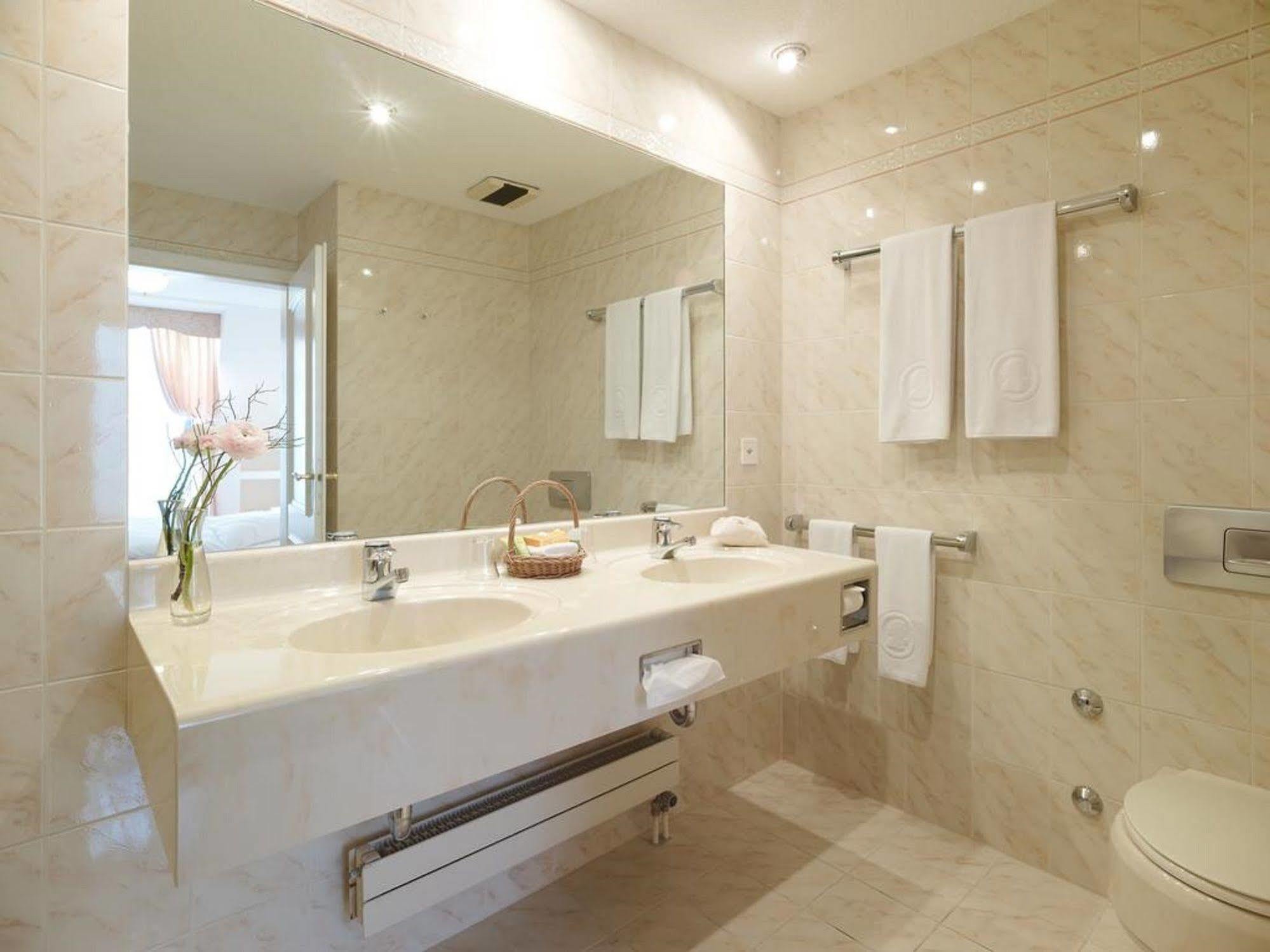 Hotel Mozart Rorschach Ngoại thất bức ảnh