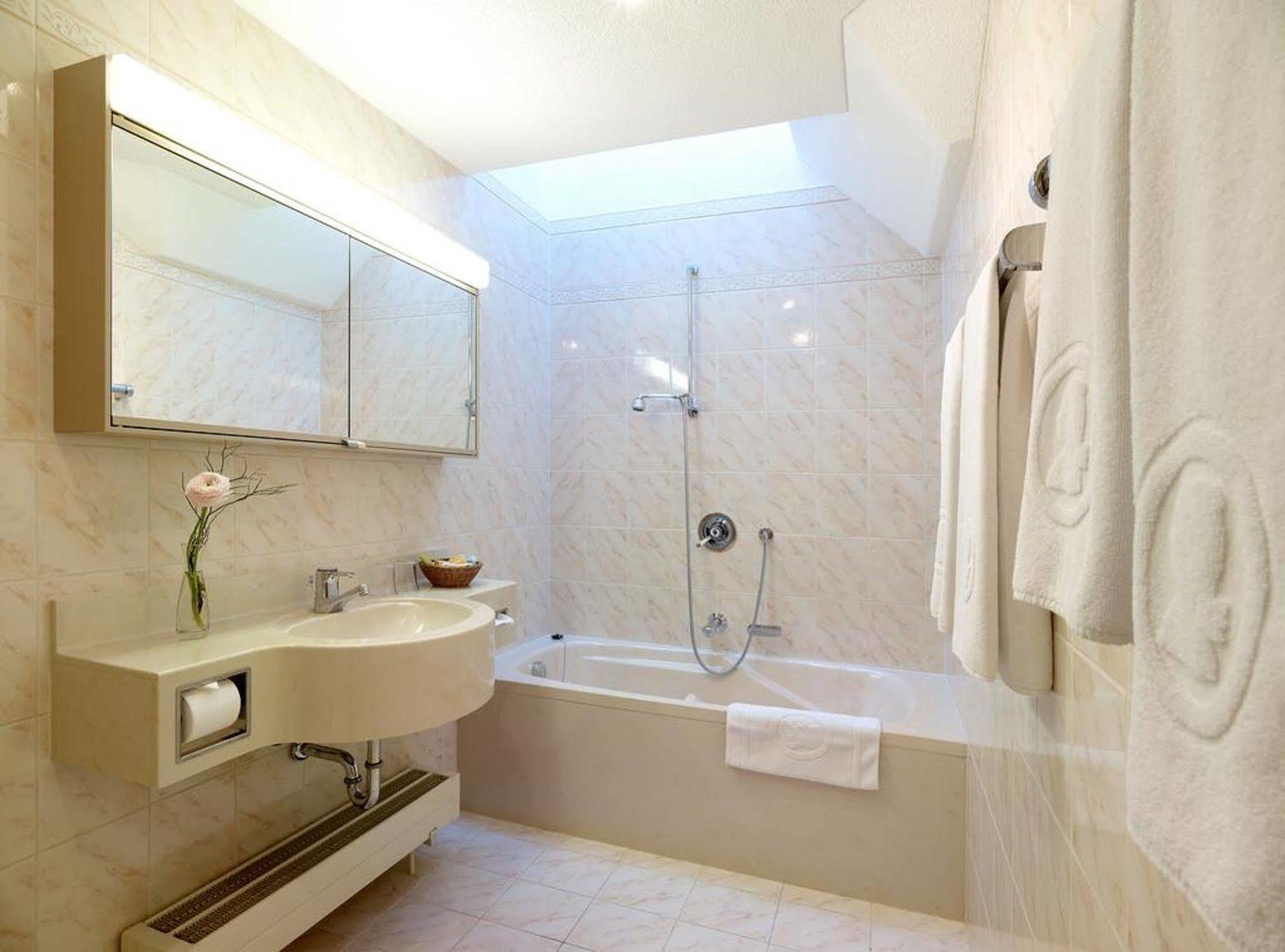 Hotel Mozart Rorschach Ngoại thất bức ảnh